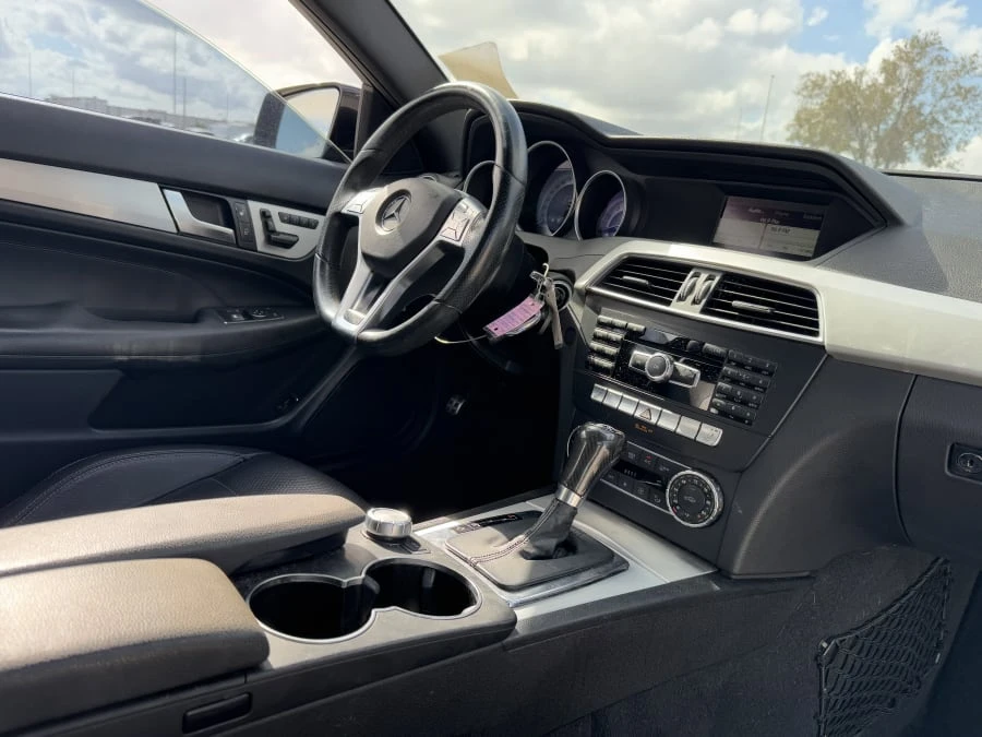 2013 Mercedes-Benz W204 C-Class - Image 11 of 17