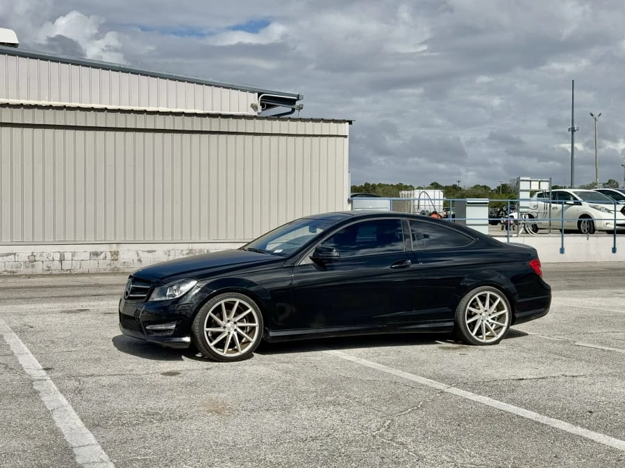 2013 Mercedes-Benz W204 C-Class - Image 5 of 17