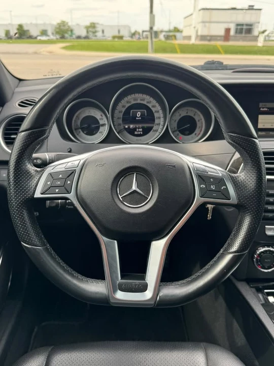 2013 Mercedes-Benz W204 C-Class - Image 14 of 17