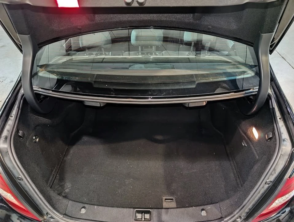 2013 Mercedes-Benz W204 C-Class - Image 15 of 18