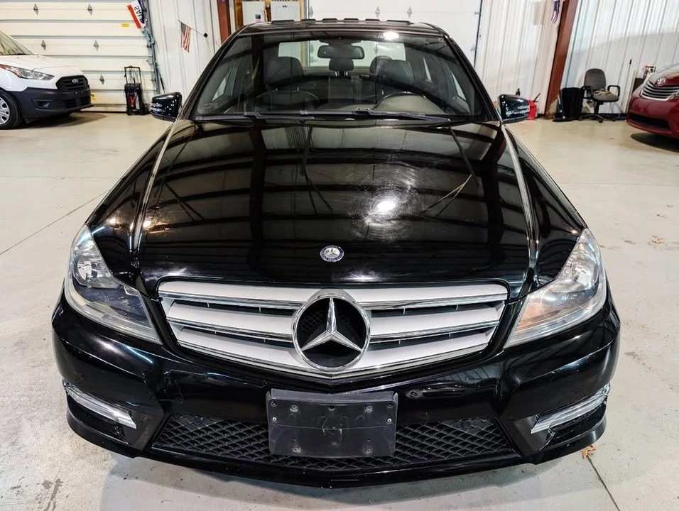2013 Mercedes-Benz W204 C-Class - Image 12 of 18