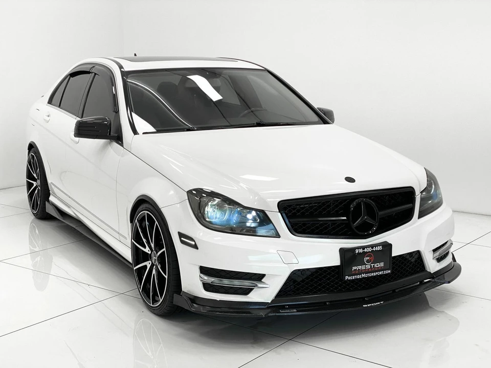 2013 Mercedes-Benz W204 C-Class - Image 11 of 21
