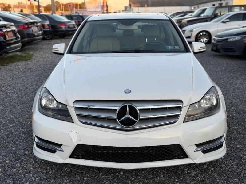 2013 Mercedes-Benz W204 C-Class - Image 2 of 12