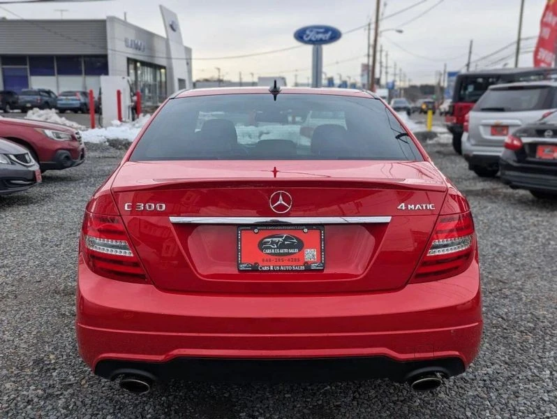 2013 Mercedes-Benz W204 C-Class - Image 8 of 12