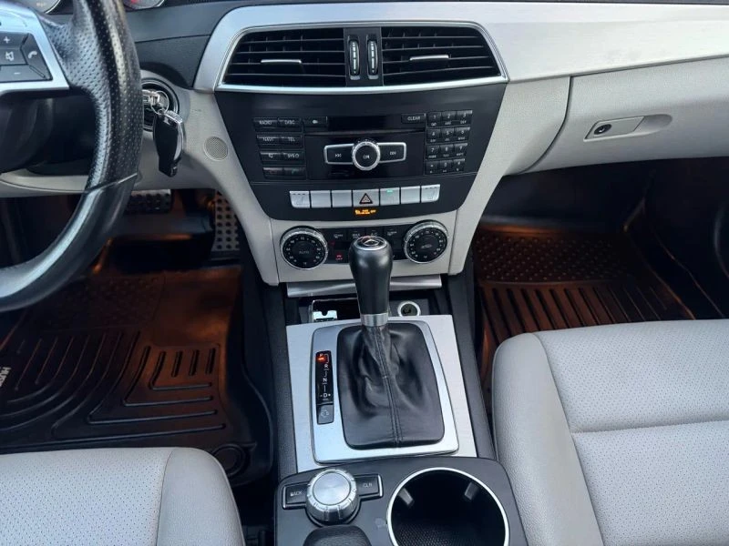 2013 Mercedes-Benz W204 C-Class - Image 11 of 12