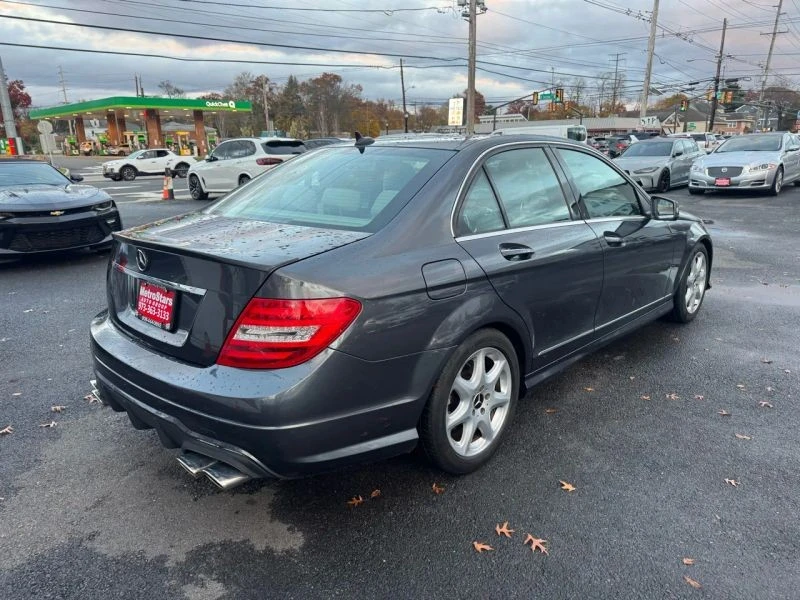 2013 Mercedes-Benz W204 C-Class - Image 7 of 12
