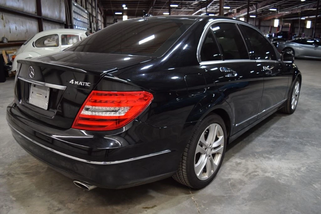 2013 Mercedes-Benz W204 C-Class - Image 8 of 21