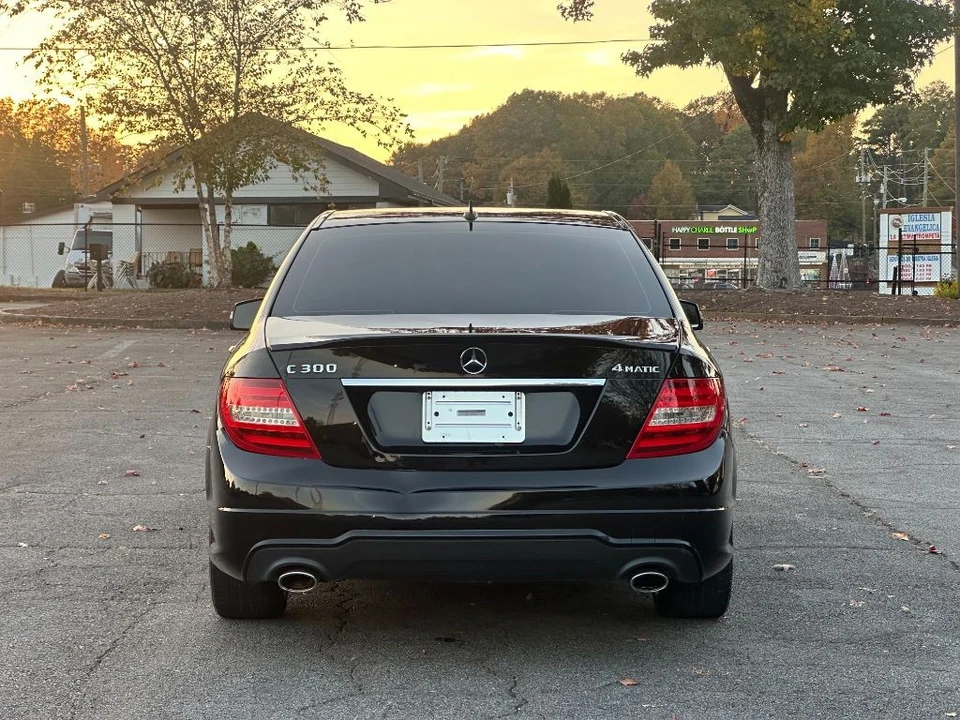 2013 Mercedes-Benz W204 C-Class - Image 6 of 21