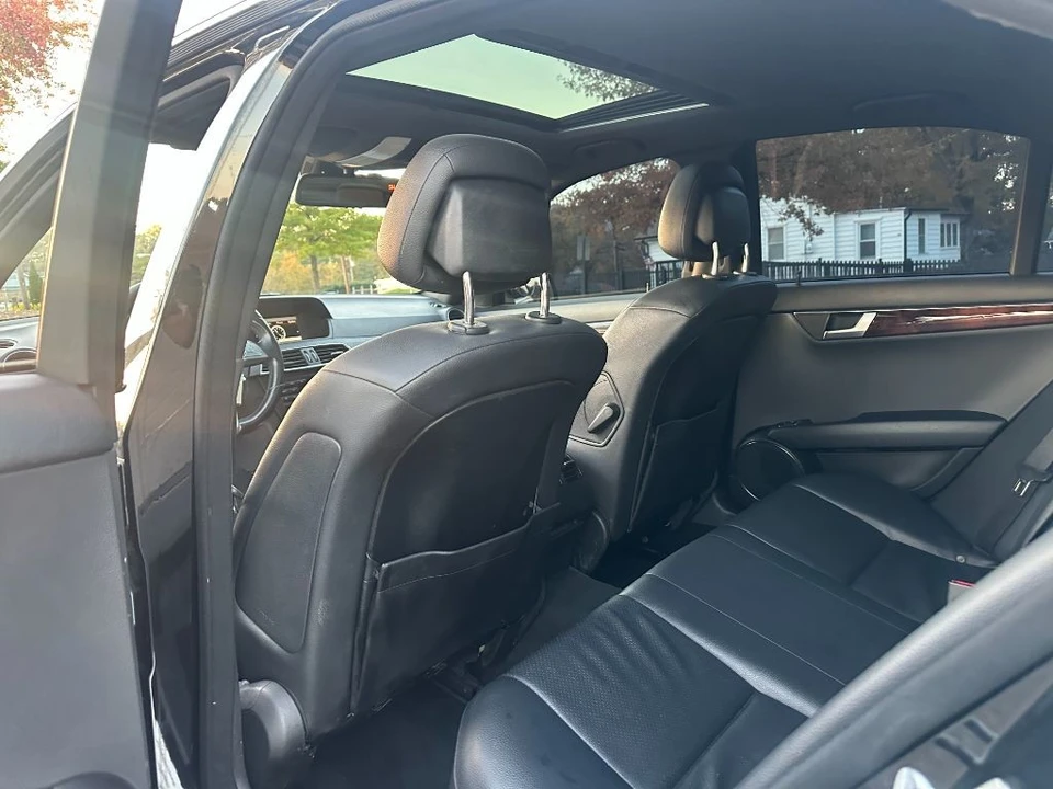 2013 Mercedes-Benz W204 C-Class - Image 20 of 21
