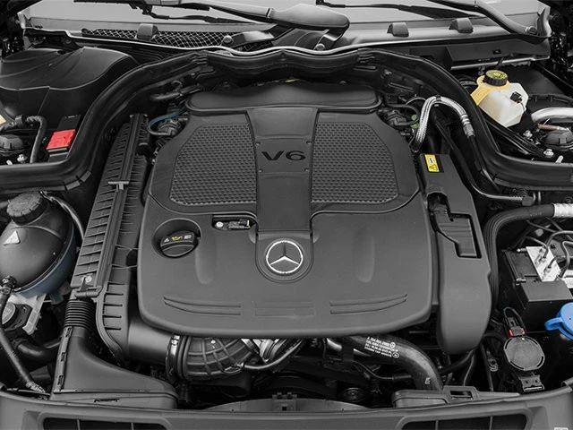 2013 Mercedes-Benz W204 C-Class - Image 13 of 20