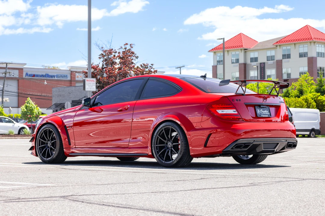 2013 Mercedes-Benz C63 AMG Black Series - Image 8 of 20
