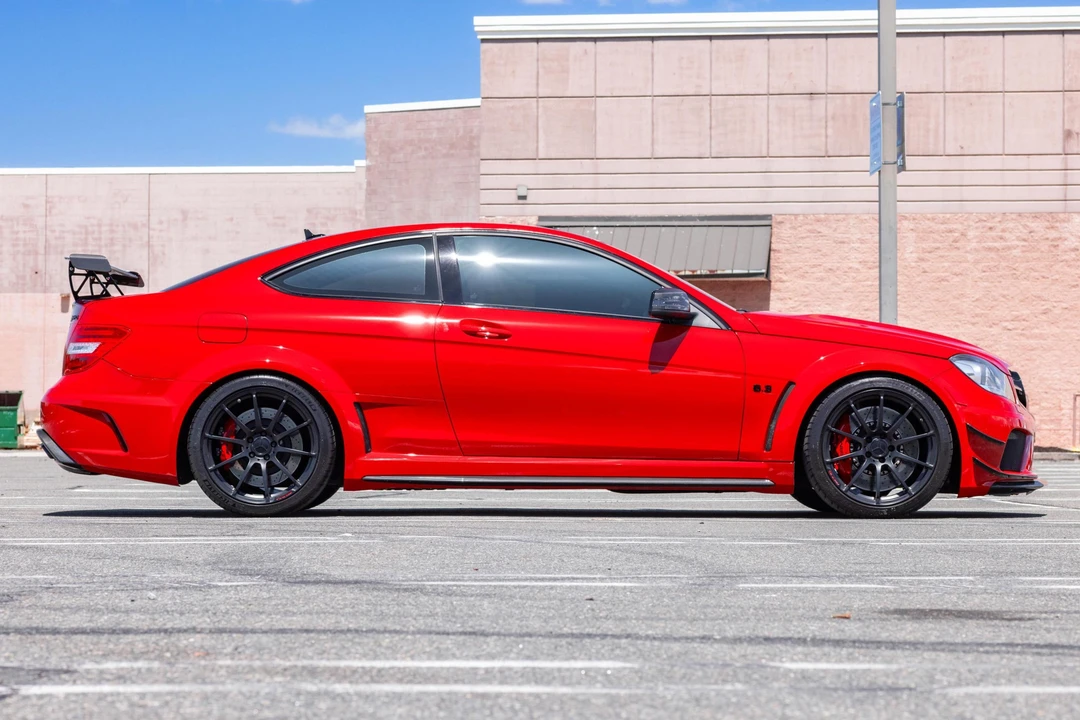 2013 Mercedes-Benz C63 AMG Black Series - Image 3 of 20