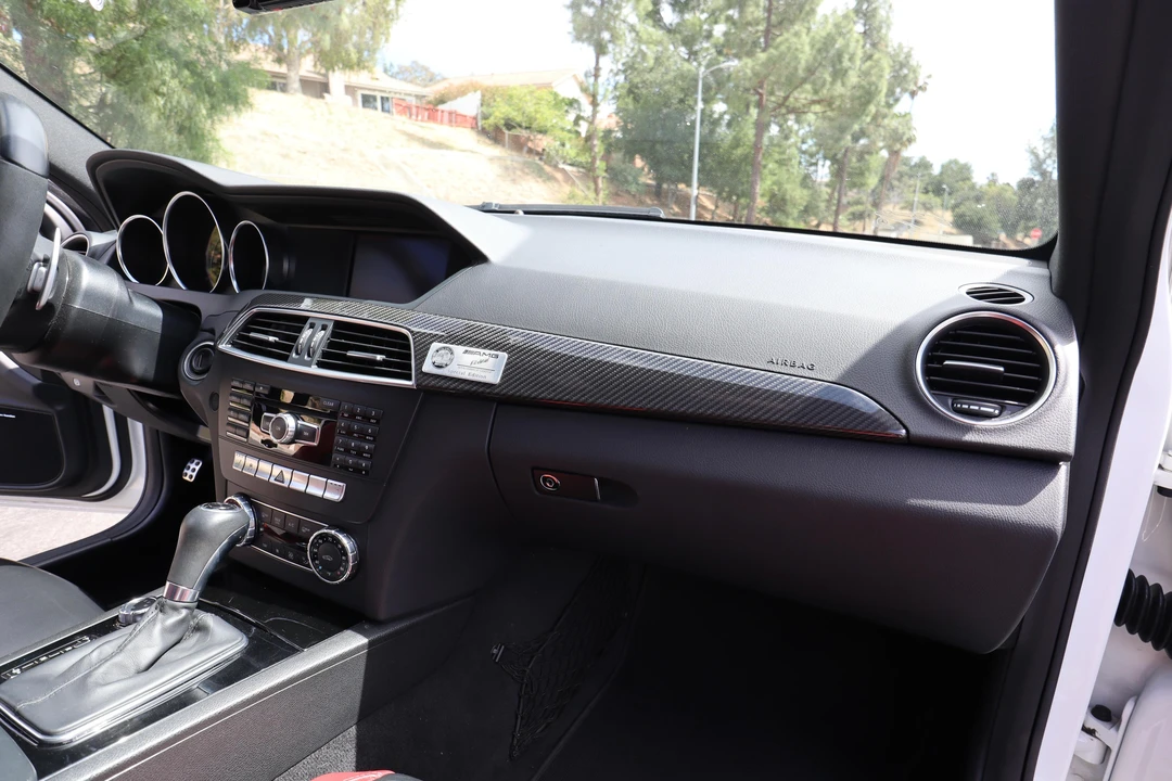2013 Mercedes-Benz W204 C 63 AMG - Image 28 of 31
