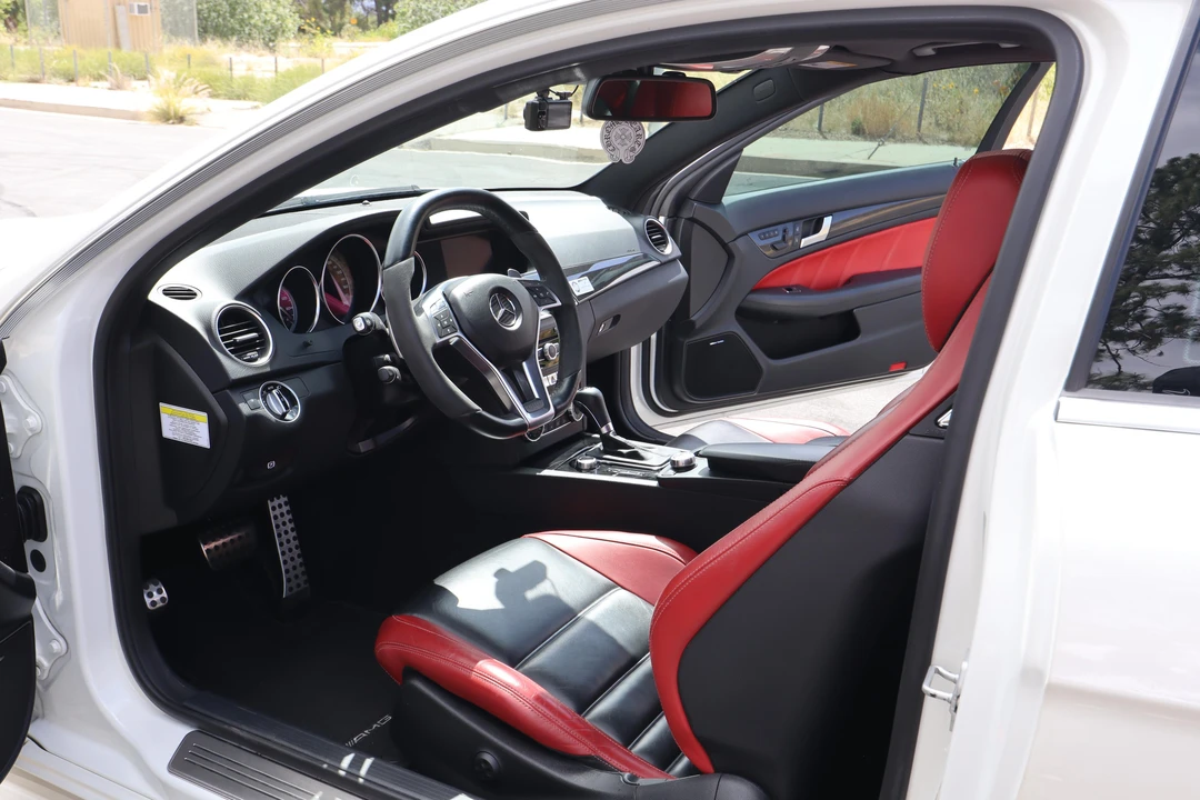2013 Mercedes-Benz W204 C 63 AMG - Image 23 of 31