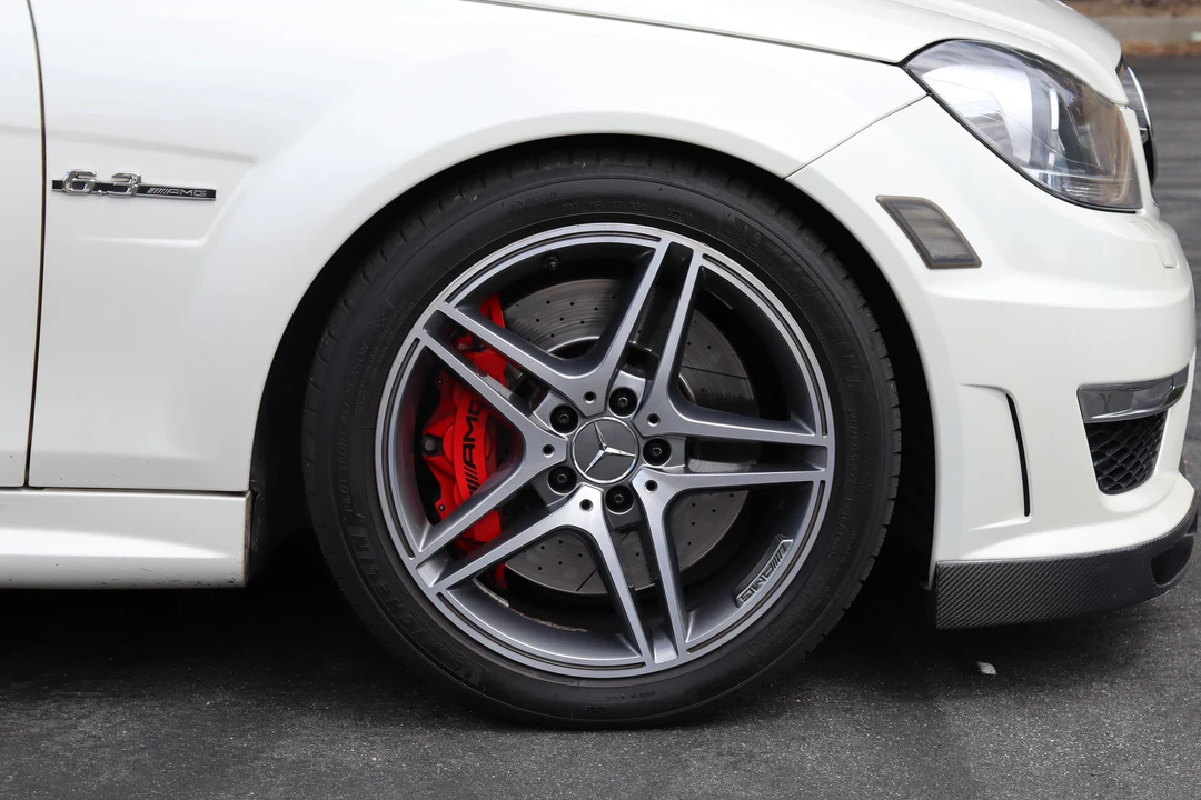2013 Mercedes-Benz W204 C 63 AMG - Image 15 of 31