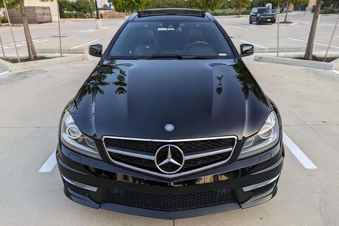 2013 Mercedes-Benz W204 C 63 AMG - Image 2 of 31