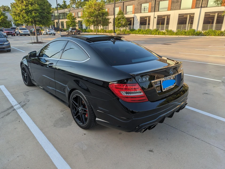 2013 Mercedes-Benz W204 C 63 AMG - Image 13 of 31