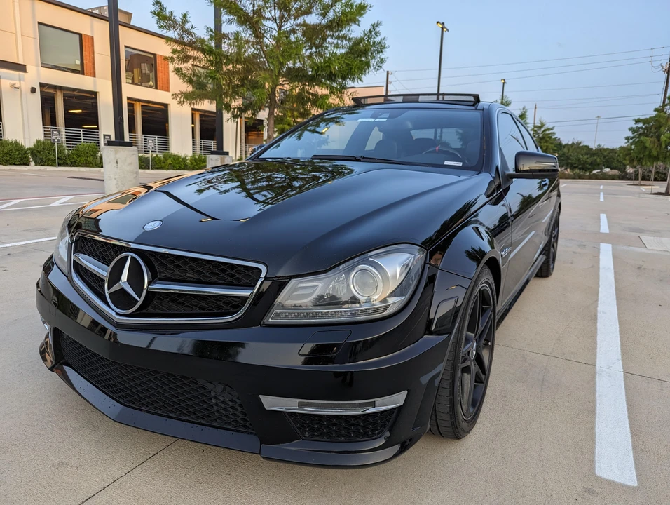 2013 Mercedes-Benz W204 C 63 AMG - Image 9 of 31
