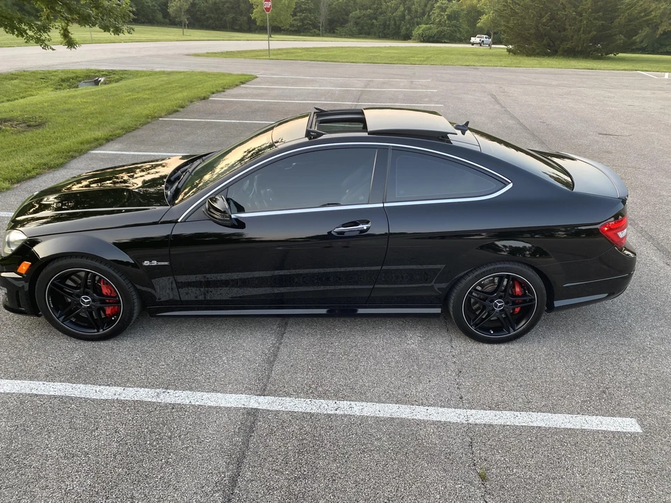2013 Mercedes-Benz W204 C 63 AMG - Image 12 of 31