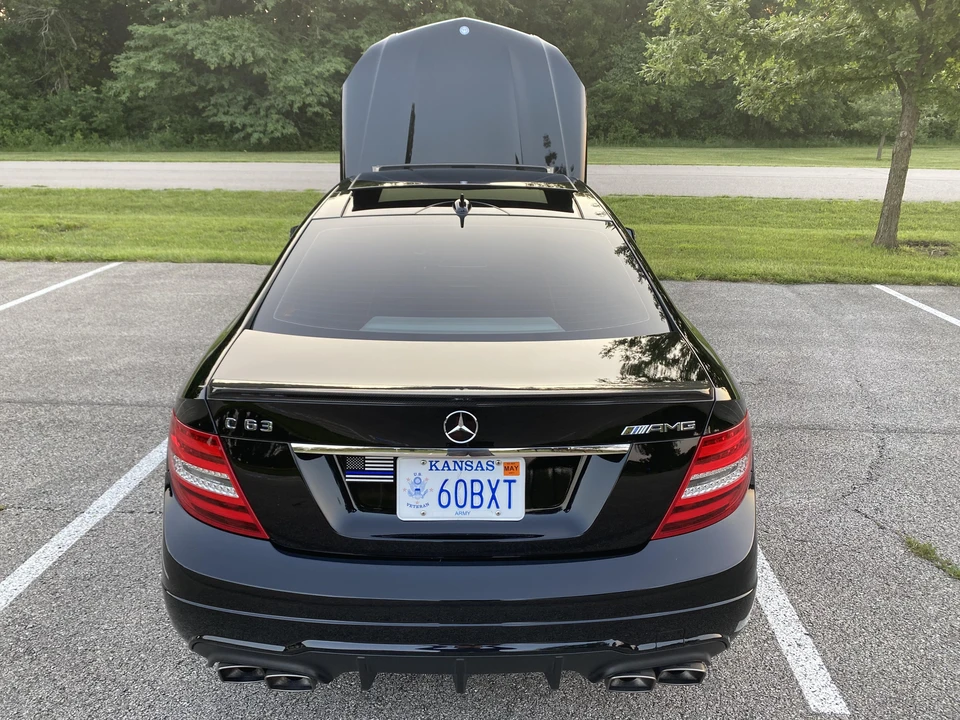 2013 Mercedes-Benz W204 C 63 AMG - Image 14 of 31