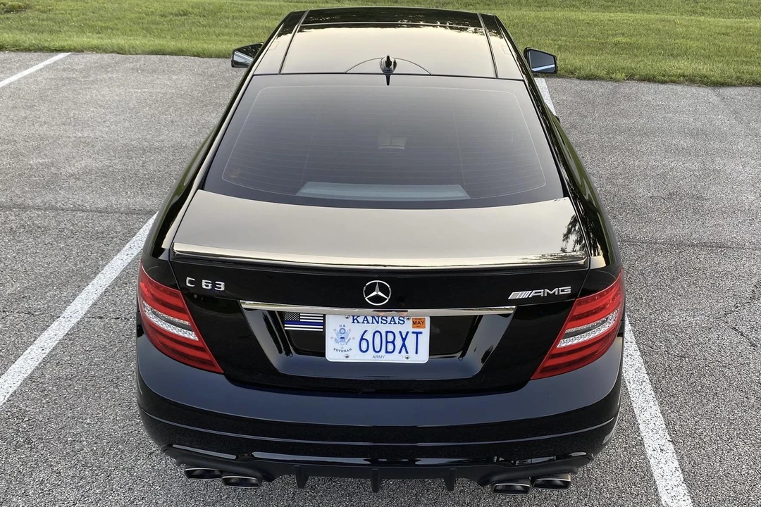 2013 Mercedes-Benz W204 C 63 AMG - Image 5 of 31