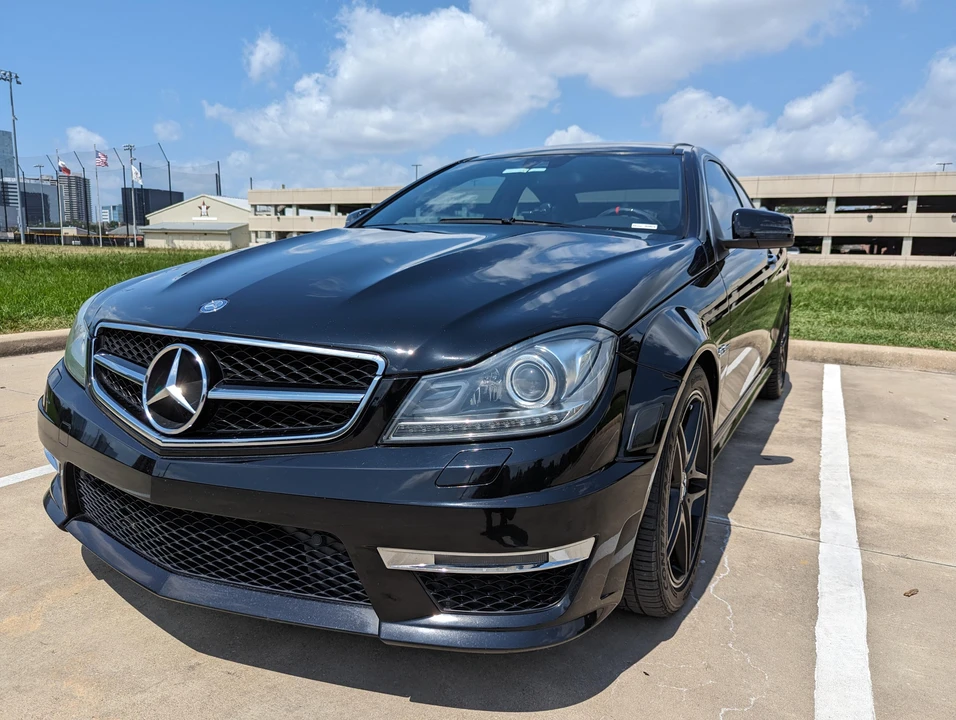 2013 Mercedes-Benz W204 C 63 AMG - Image 8 of 31