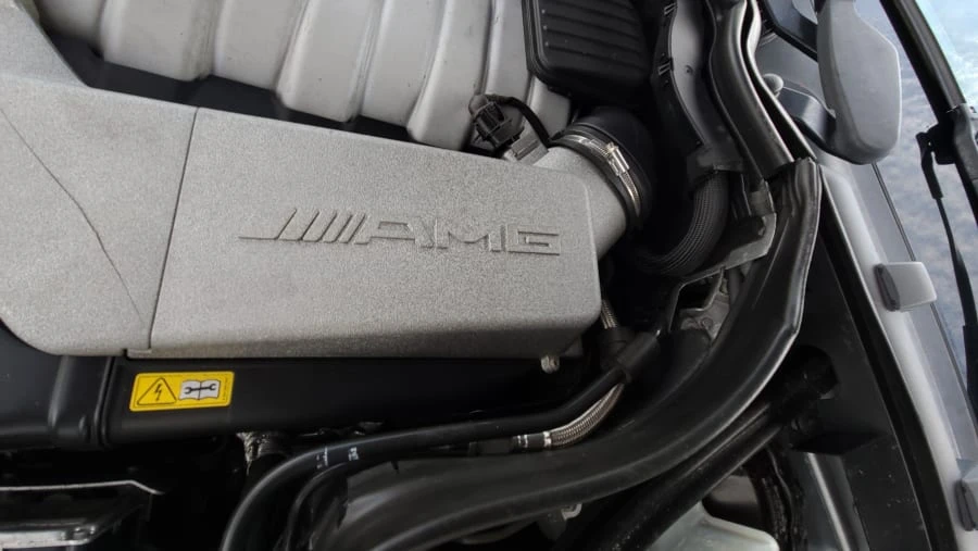 2013 Mercedes-Benz W204 C 63 AMG - Image 9 of 17