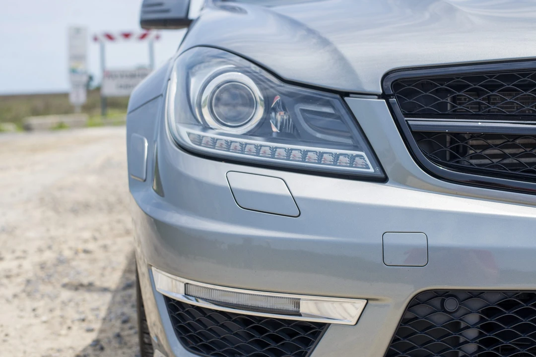 2013 Mercedes-Benz W204 C 63 AMG - Image 10 of 31