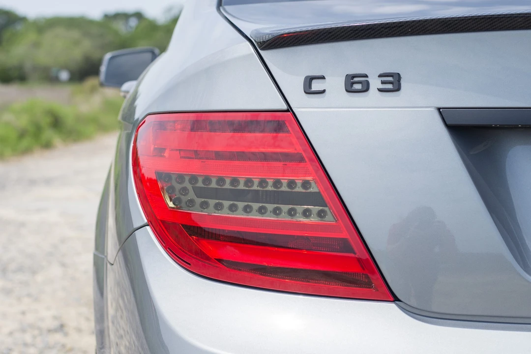 2013 Mercedes-Benz W204 C 63 AMG - Image 13 of 31