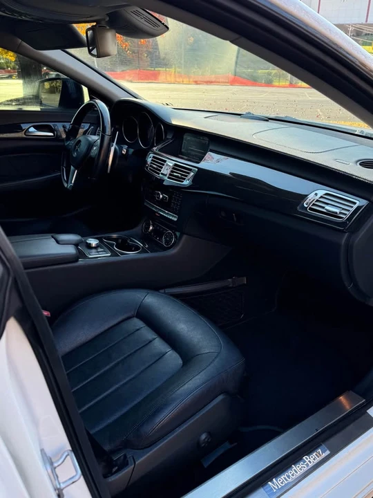 2013 Mercedes-Benz C218 CLS-Class - Image 10 of 20