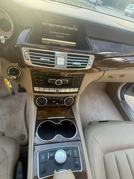 2013 Mercedes-Benz C218 CLS-Class - Image 16 of 19