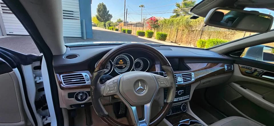2013 Mercedes-Benz C218 CLS-Class - Image 12 of 17
