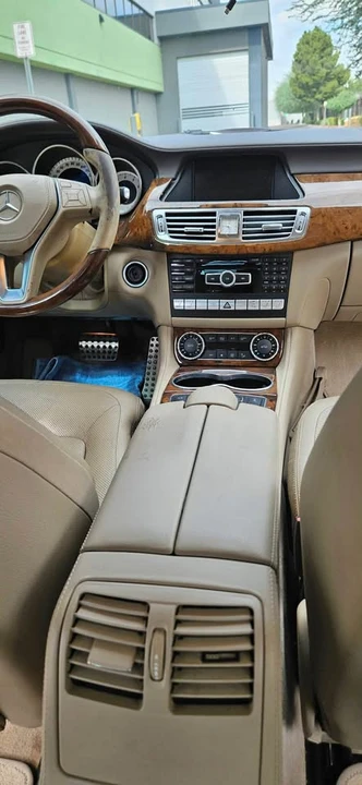 2013 Mercedes-Benz C218 CLS-Class - Image 8 of 11