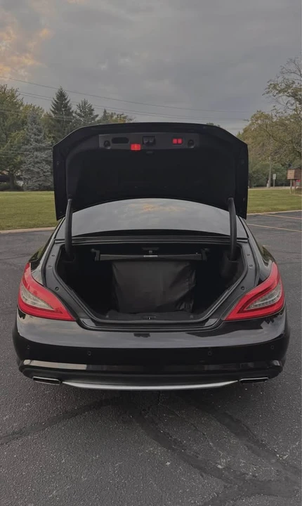 2013 Mercedes-Benz C218 CLS-Class - Image 9 of 19