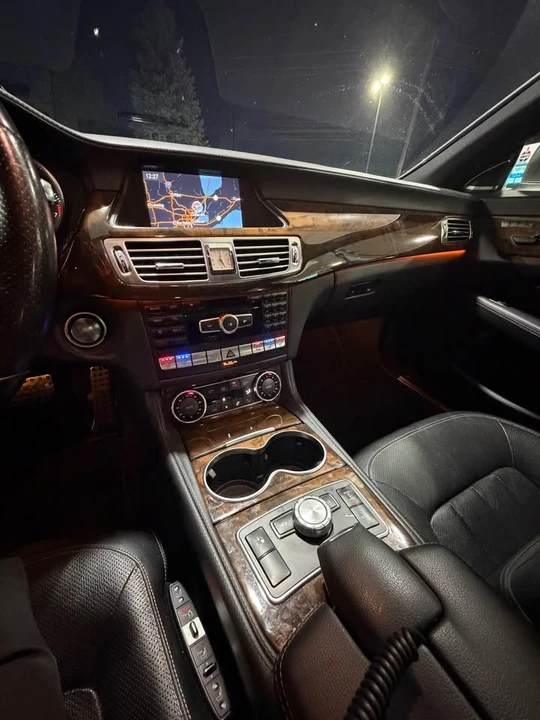 2013 Mercedes-Benz C218 CLS-Class - Image 6 of 10