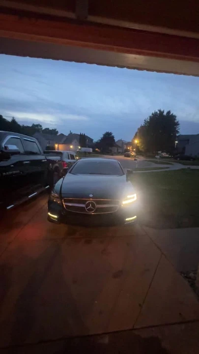 2013 Mercedes-Benz C218 CLS-Class - Image 8 of 15