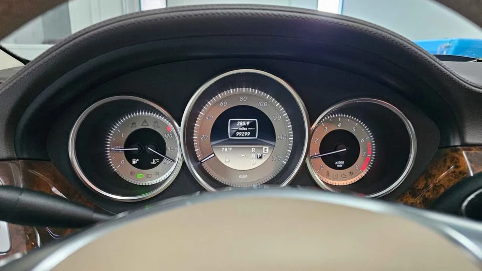 2013 Mercedes-Benz C218 CLS-Class - Image 3 of 12