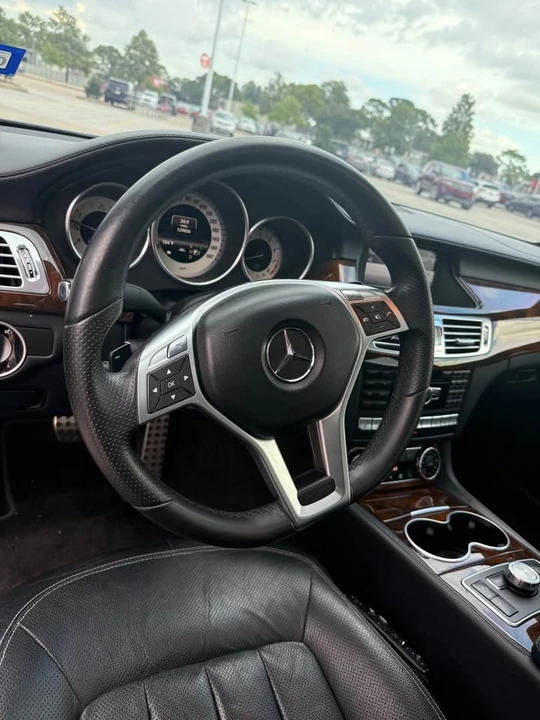 2013 Mercedes-Benz C218 CLS-Class - Image 9 of 16