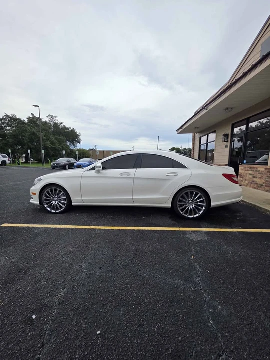 2013 Mercedes-Benz C218 CLS-Class - Image 8 of 13