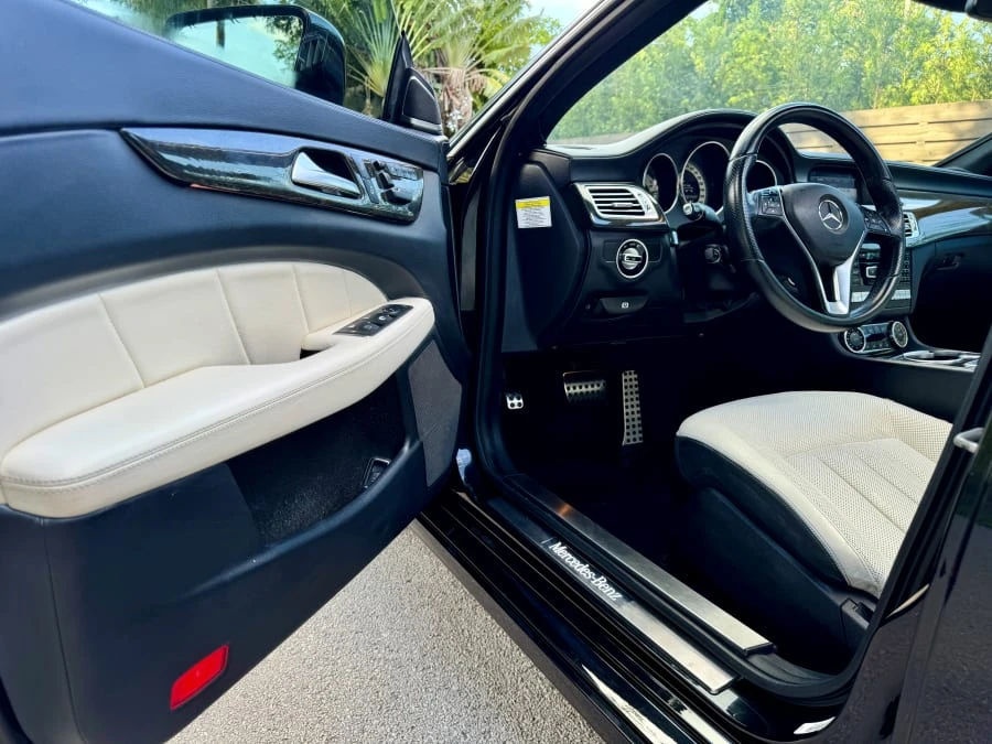 2013 Mercedes-Benz C218 CLS-Class - Image 25 of 31