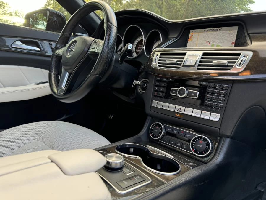 2013 Mercedes-Benz C218 CLS-Class - Image 26 of 31
