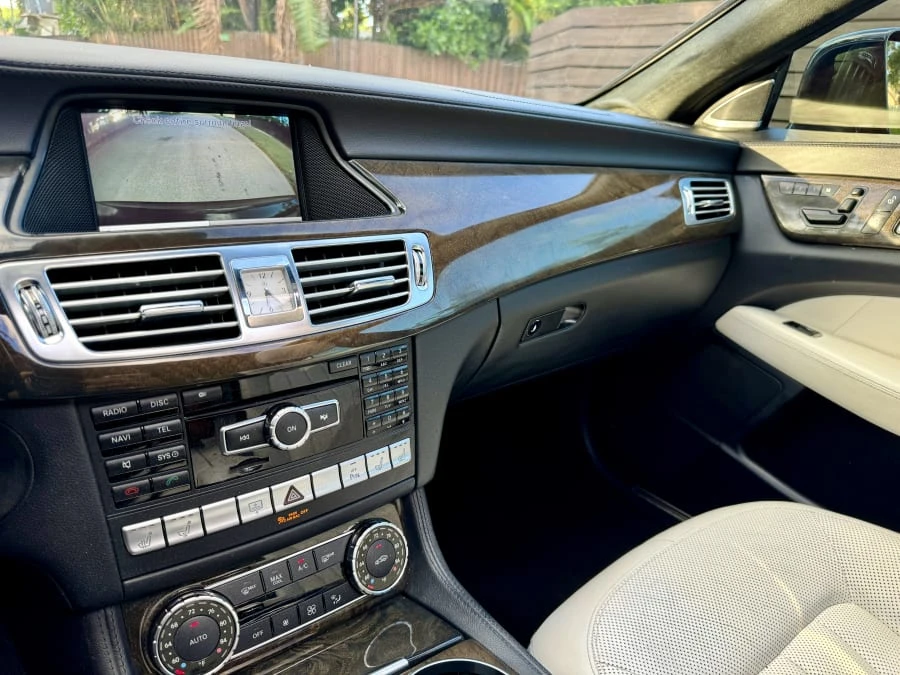 2013 Mercedes-Benz C218 CLS-Class - Image 28 of 31