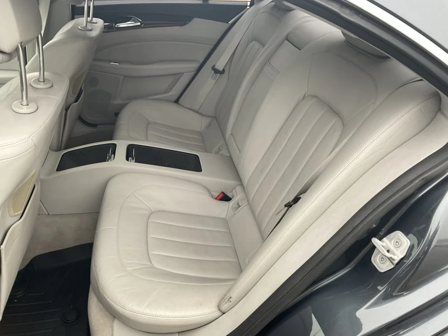 2013 Mercedes-Benz C218 CLS-Class - Image 8 of 11