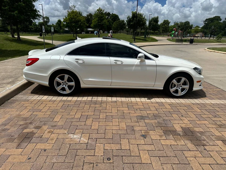 2013 Mercedes-Benz C218 CLS-Class - Image 6 of 21