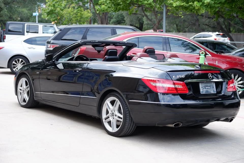 2013 Mercedes-Benz C207/A207 E-Class Coupe & Convertible - Image 16 of 20