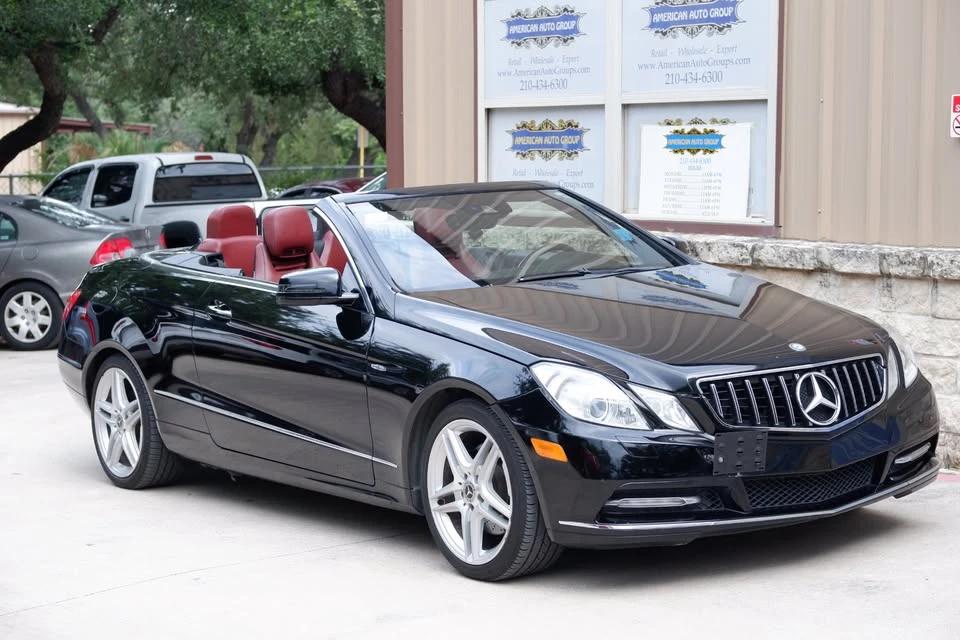 2013 Mercedes-Benz C207/A207 E-Class Coupe & Convertible - Image 11 of 20