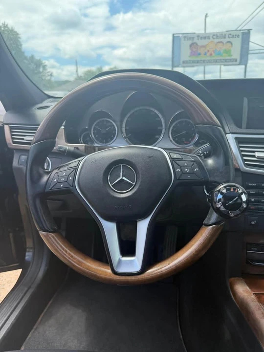 2013 Mercedes-Benz W212 E-Class - Image 10 of 14