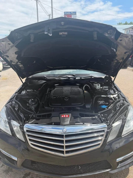 2013 Mercedes-Benz W212 E-Class - Image 6 of 14