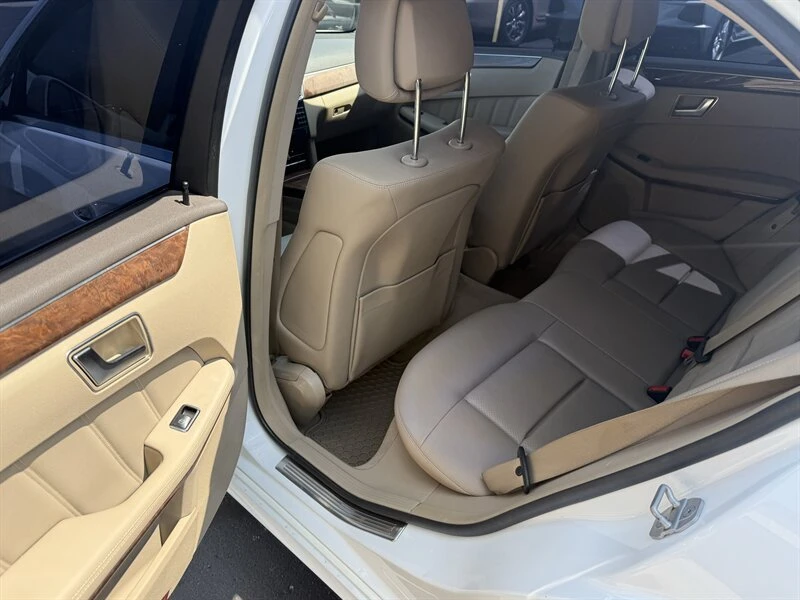 2013 Mercedes-Benz W212 E-Class - Image 10 of 12