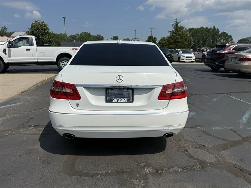 2013 Mercedes-Benz W212 E-Class - Image 5 of 12